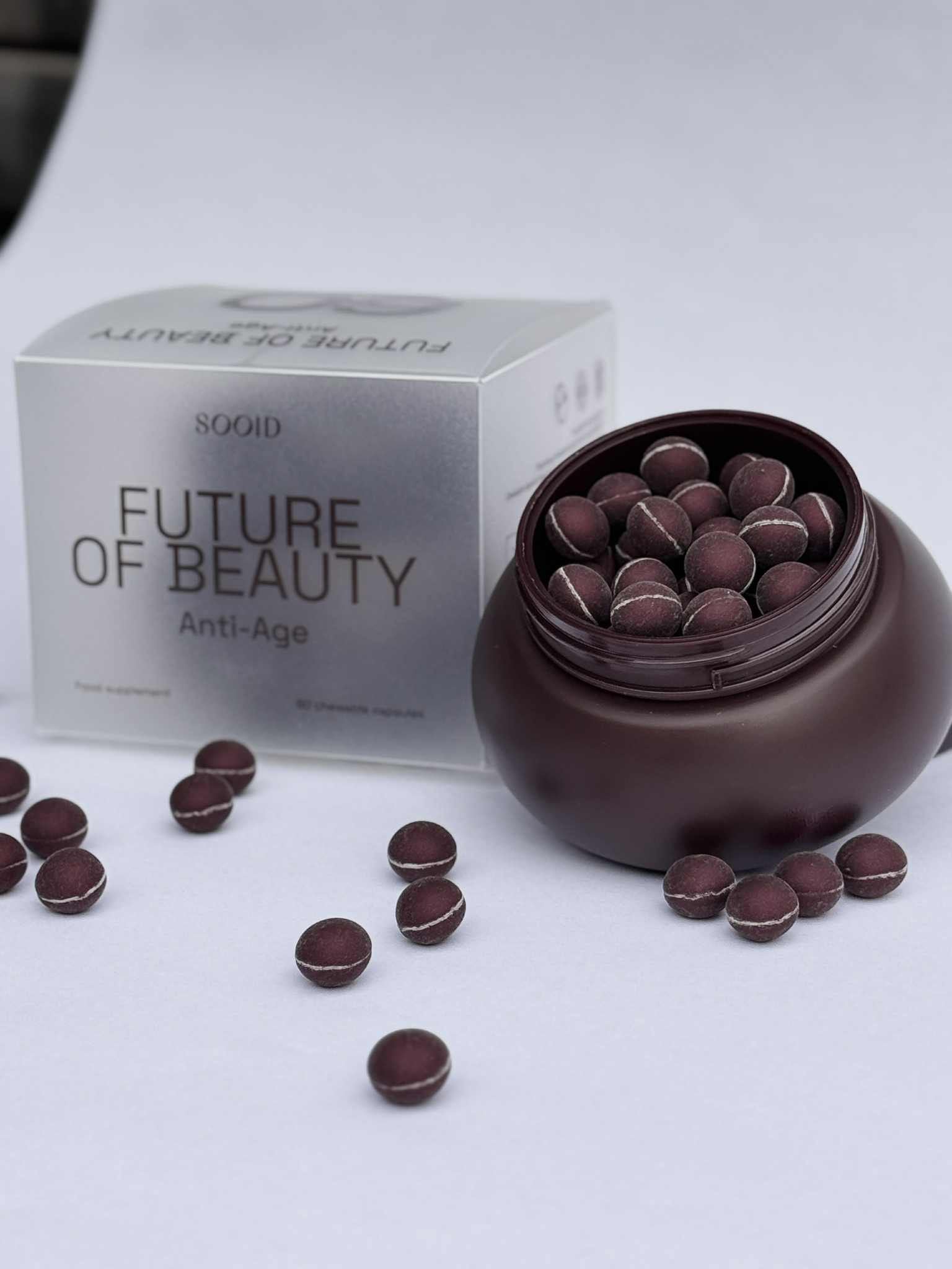 SOOID Anti-Age is manufactured in Switzerland: 60 chewable chocolate capsules per jar.